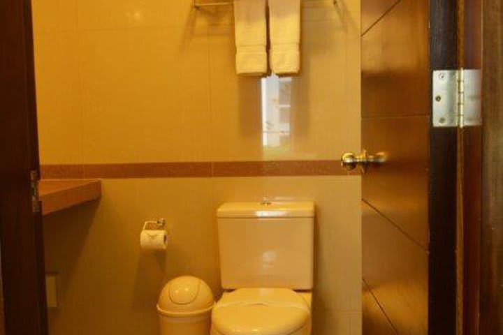 Guest bathrooms offer shower