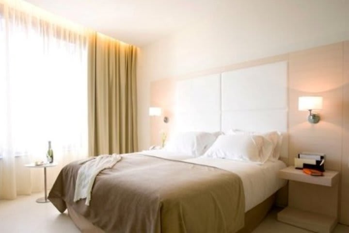 Habitación doble del Hotel Santos Porta Fira en Barcelona