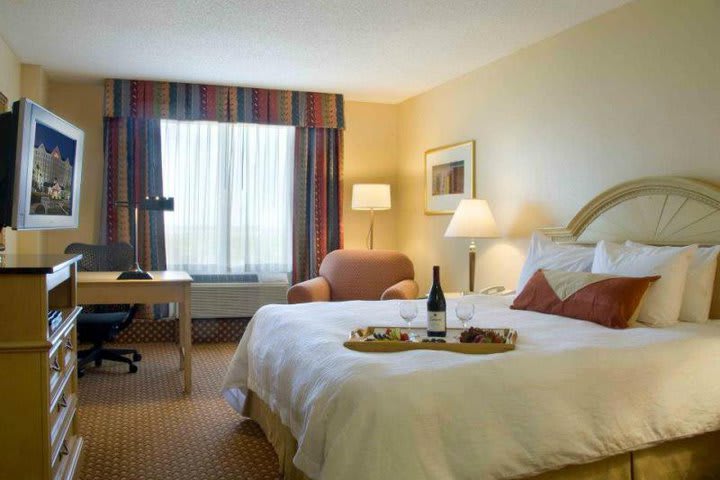 Guest rooms at the Hilton Garden Inn Orlando have a work desk