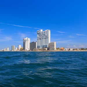 Courtyard By Marriott Mazatlan Beach Resort