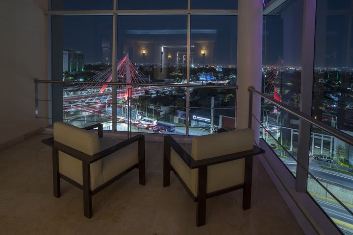 Sitting area with panoramic views