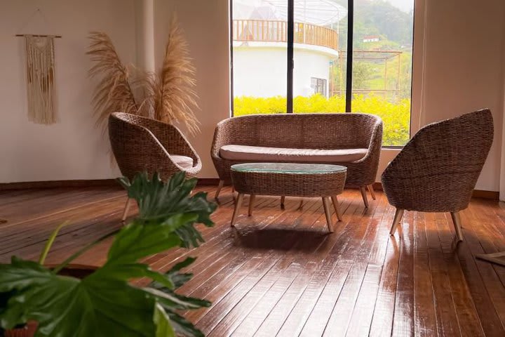 The furniture of a sitting area in a cabin