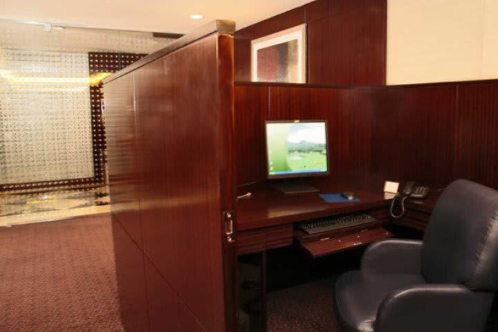 Business center at the Melia Buenos Aires hotel