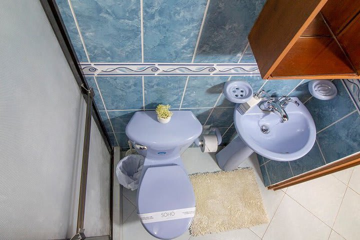 Baño privado con ducha