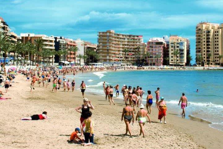 PriceTravel - Viaja fácil, sin pretextos
