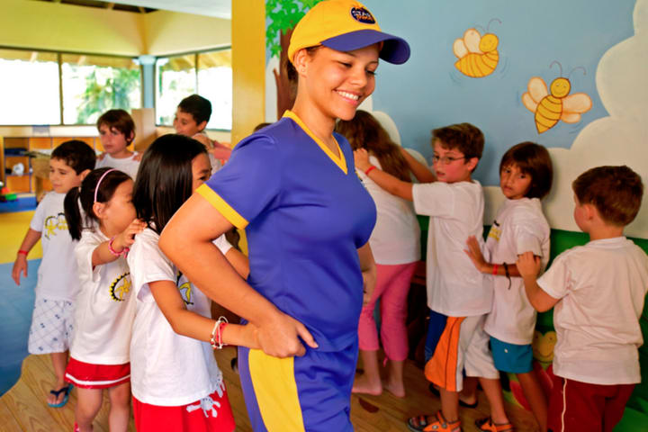 El club de niños está abierto todos los días