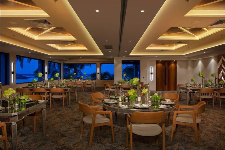 Restaurante Ballroom