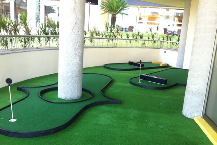 Miniature golf for children