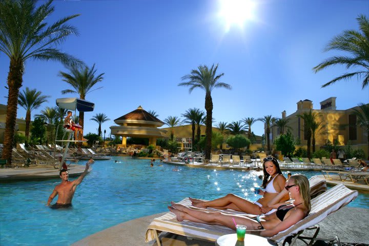 Swimming pool at South Point Hotel, Casino and Spa