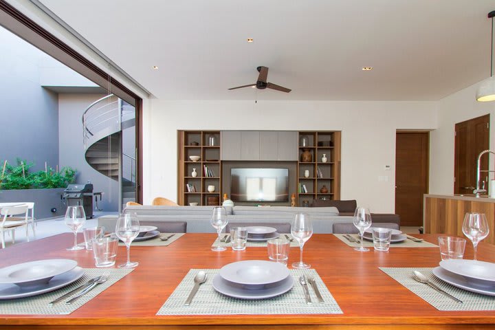 Dining area in the Serena residence