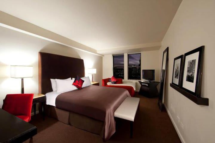 Habitación de lujo king en el hotel St Giles New York – The Court