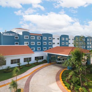 Courtyard by Marriott Cancun Aeropuerto