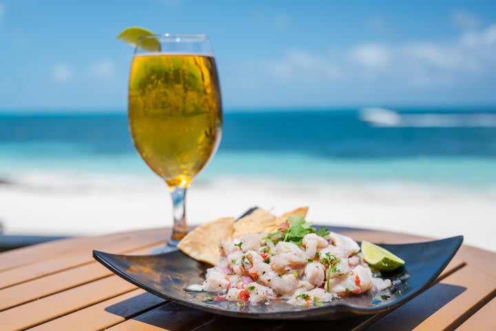 Alimentos frente a la playa