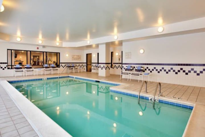 Relax in the heated indoor pool at SpringHill Suites, hotel in Schaumburg