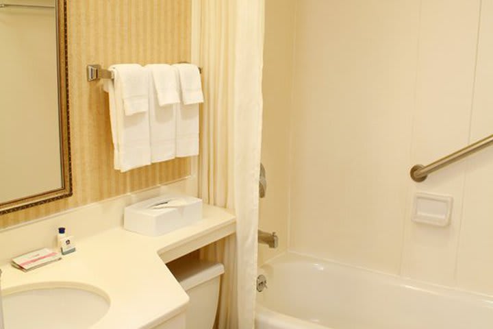 Guest bathroom at the Best Western Convention Center Hotel in New York