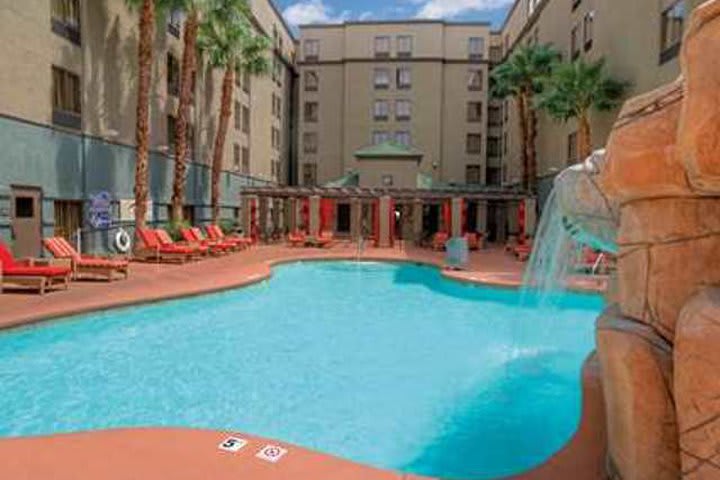 Hampton Inn Tropicana is located in Las Vegas