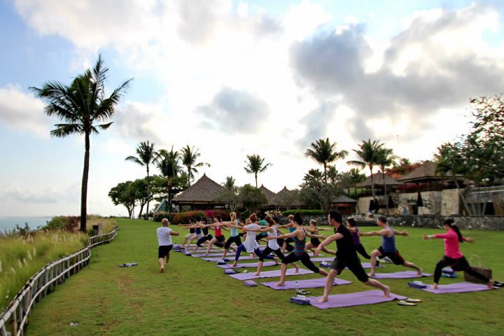 Ayana Resort and Spa Bali tiene un área designada para praticar yoga