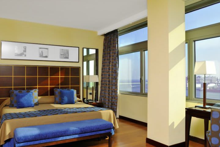 Suite Grand Marina en el hotel Eurostars Grand Marina en Barcelona