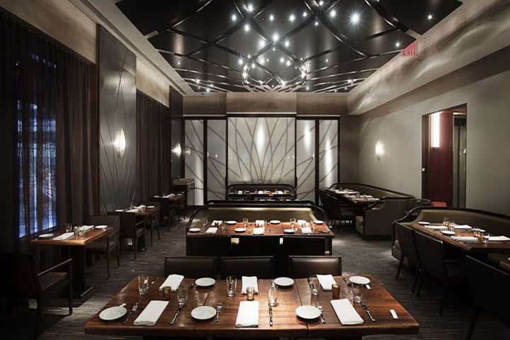 Restaurante Wall & Water en el hotel Andaz Wall Street en Nueva York