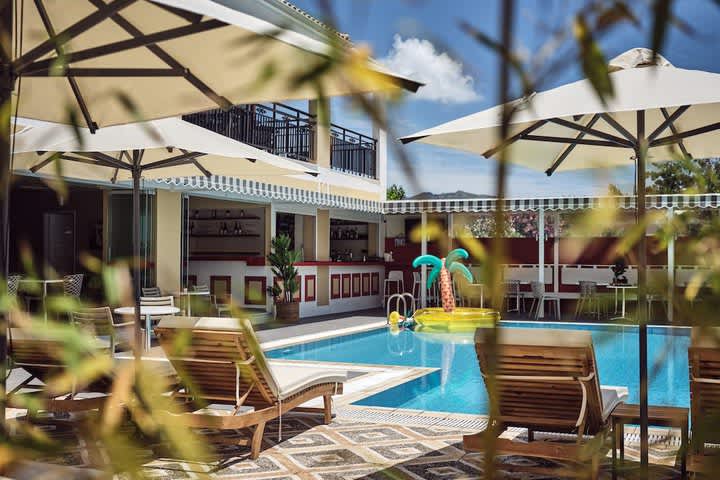 PriceTravel - Viaja fácil, sin pretextos