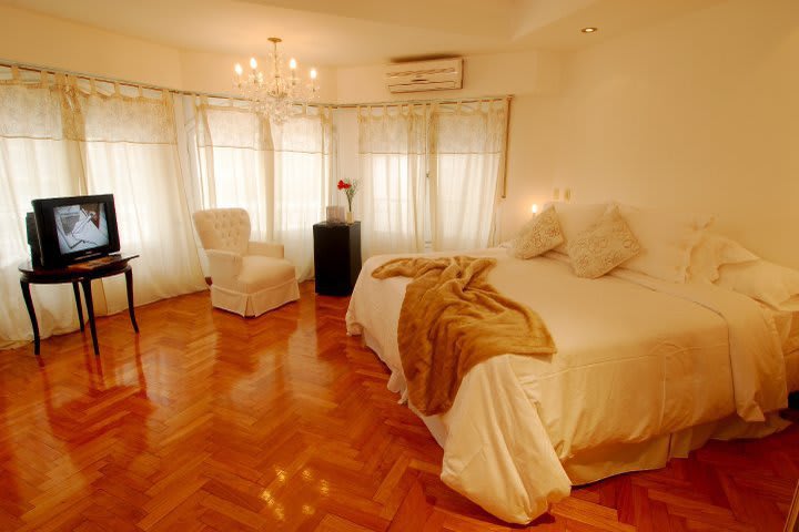 Suite del Aura Suites Boutique Hotel