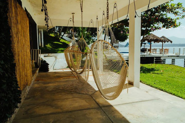 Outdoor sitting area