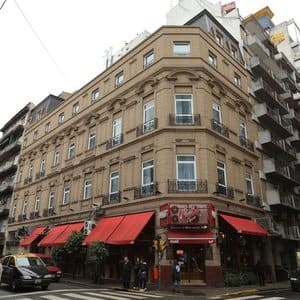 Europlaza Hotel & Suites