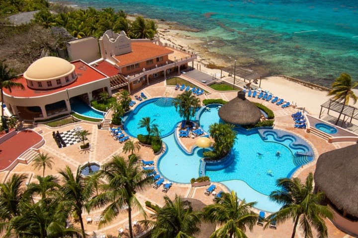 Aerial view of the hotel