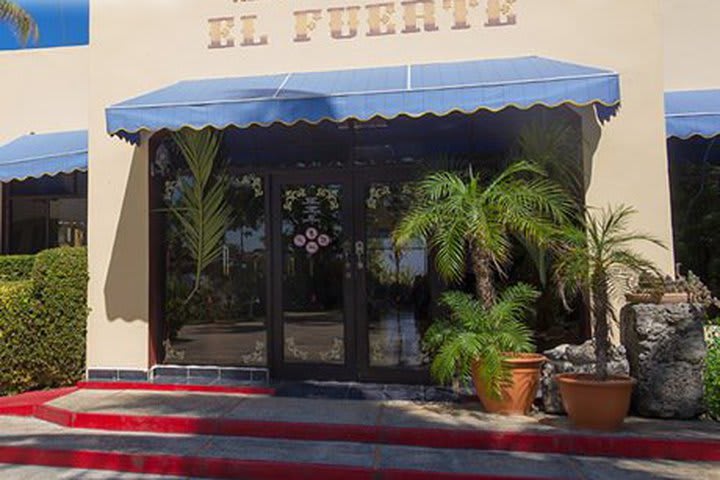 El Fuerte is open for breakfast, lunch, and dinner