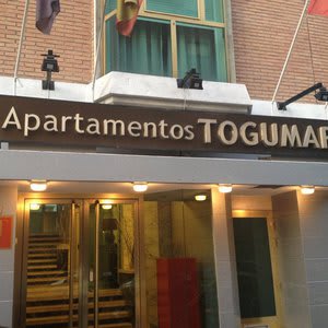 Apartamentos Sercotel Togumar