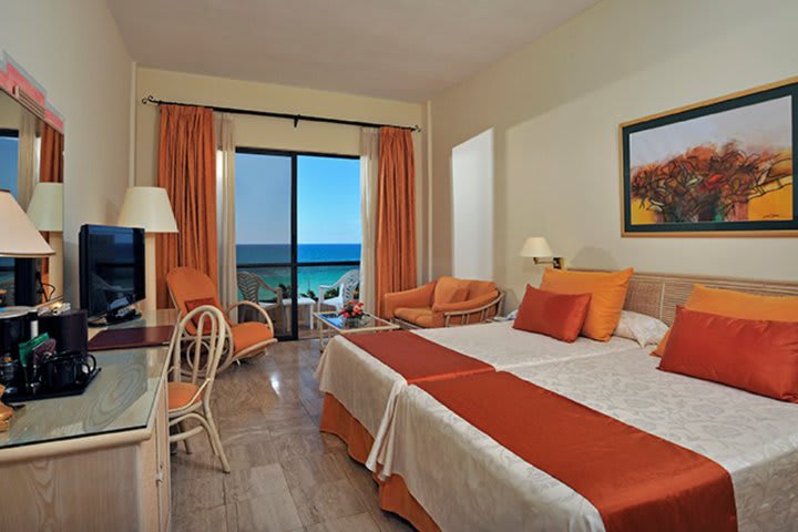 Classic guest room with ocean view