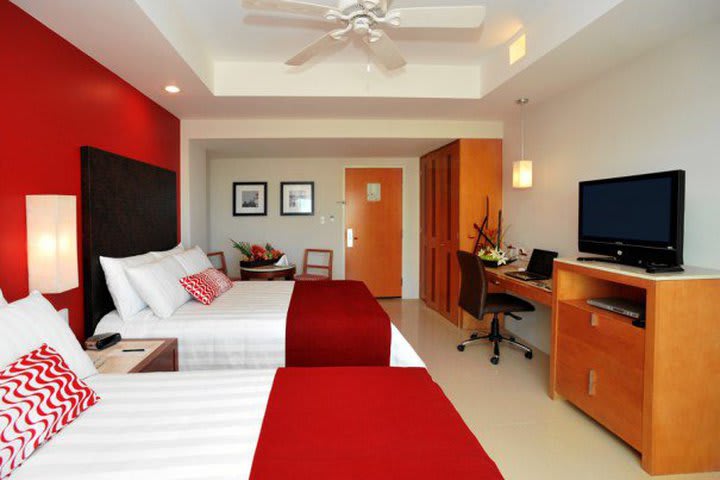 Superior room at Emporio Veracruz hotel