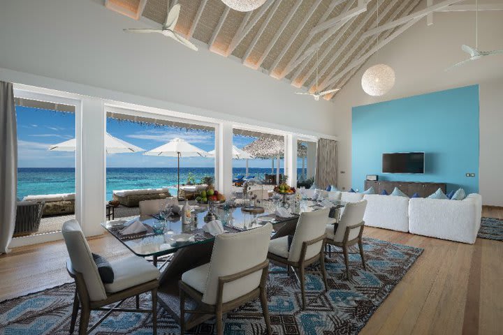 Sitting area of the Grand Baglioni Maldives villa