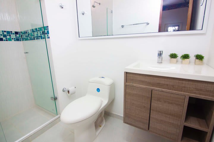 Baño privado Apartamento CIN201