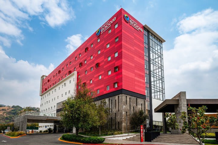 Ramada Encore by Wyndham Guadalajara Sur