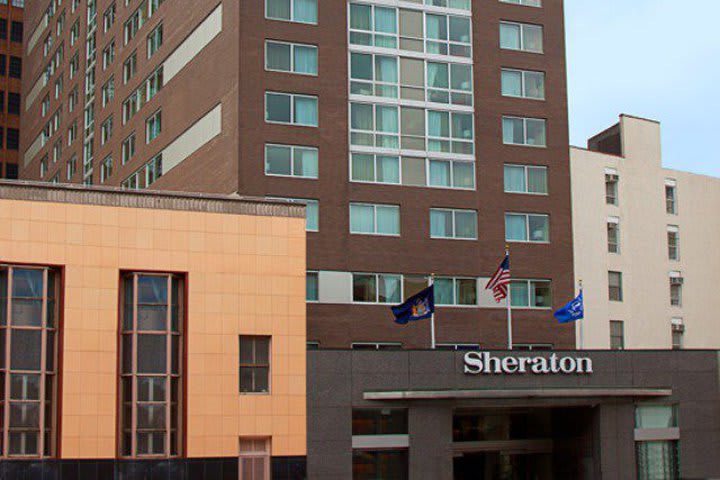 El hotel Sheraton Tribeca en Nueva York está en el sur de la isla de Manhattan