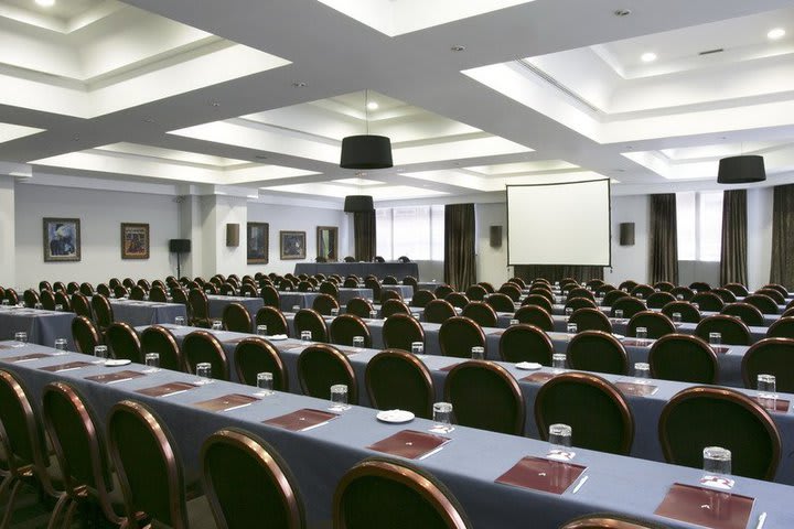 Conference facilities at the Rafaelhoteles Atocha can accommodate up to 800 guests