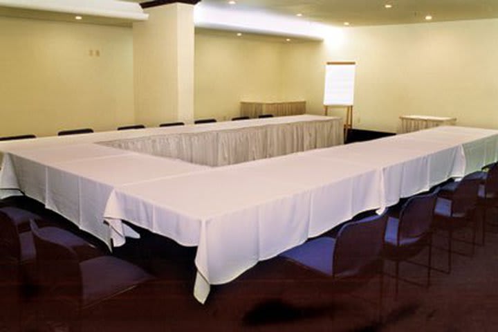 Meeting rooms at Atlantic Towers, hotel in Salvador de Bahia