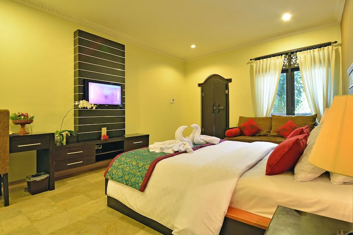 Super Deluxe Room with Extra Bed  ( Double bed + Extra Bed )