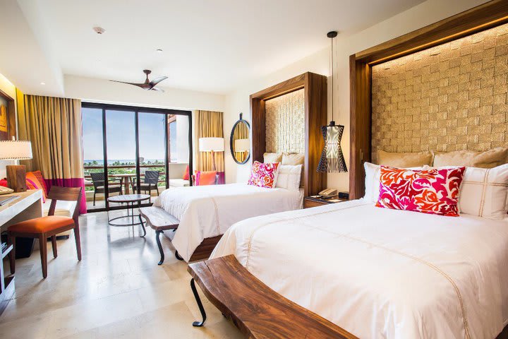 Img - Preferred Club junior suite 2 dobles vista al mar