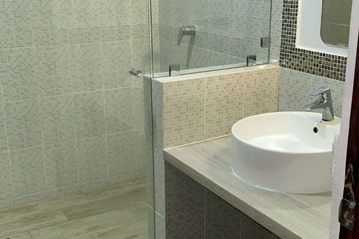 Baño de un habitación tipo Estudio