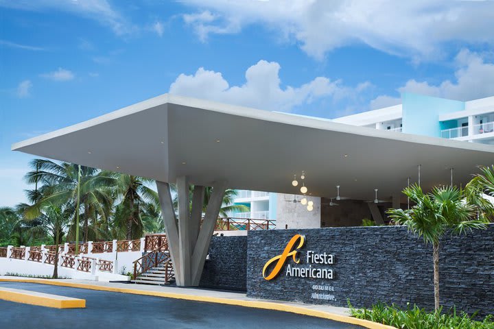 All-inclusive family resort in Cozumel