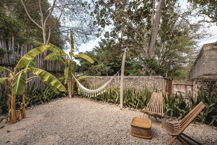 Outdoor sitting area