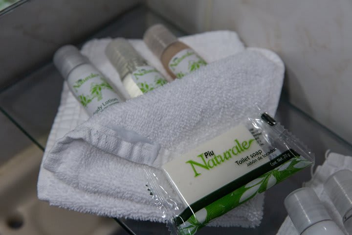 Bath amenities