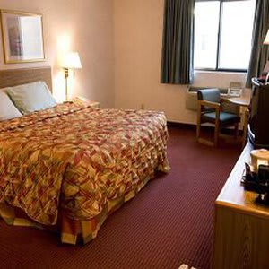 Super 8 by Wyndham Niagara Falls NY