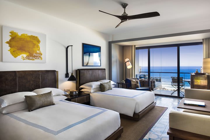 Img - 2 Queen Beds Deluxe With Ocean View