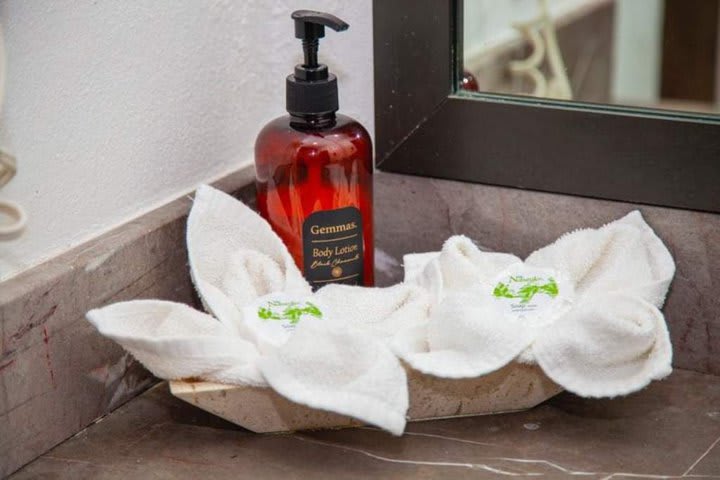 Bath amenities