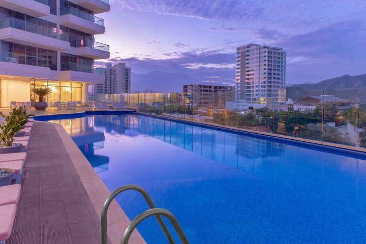 Piscina en el roof top