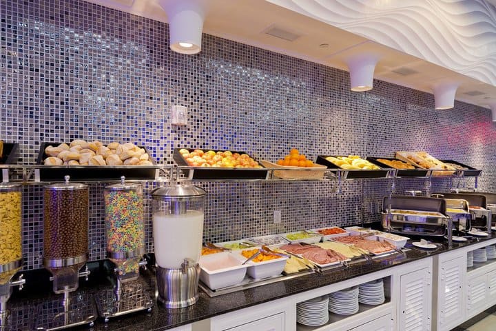 Buffet service in the restaurant