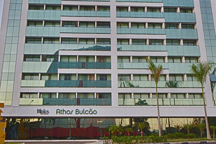 The Athos Bulcao Hplus Executive hotel is in Brasilia